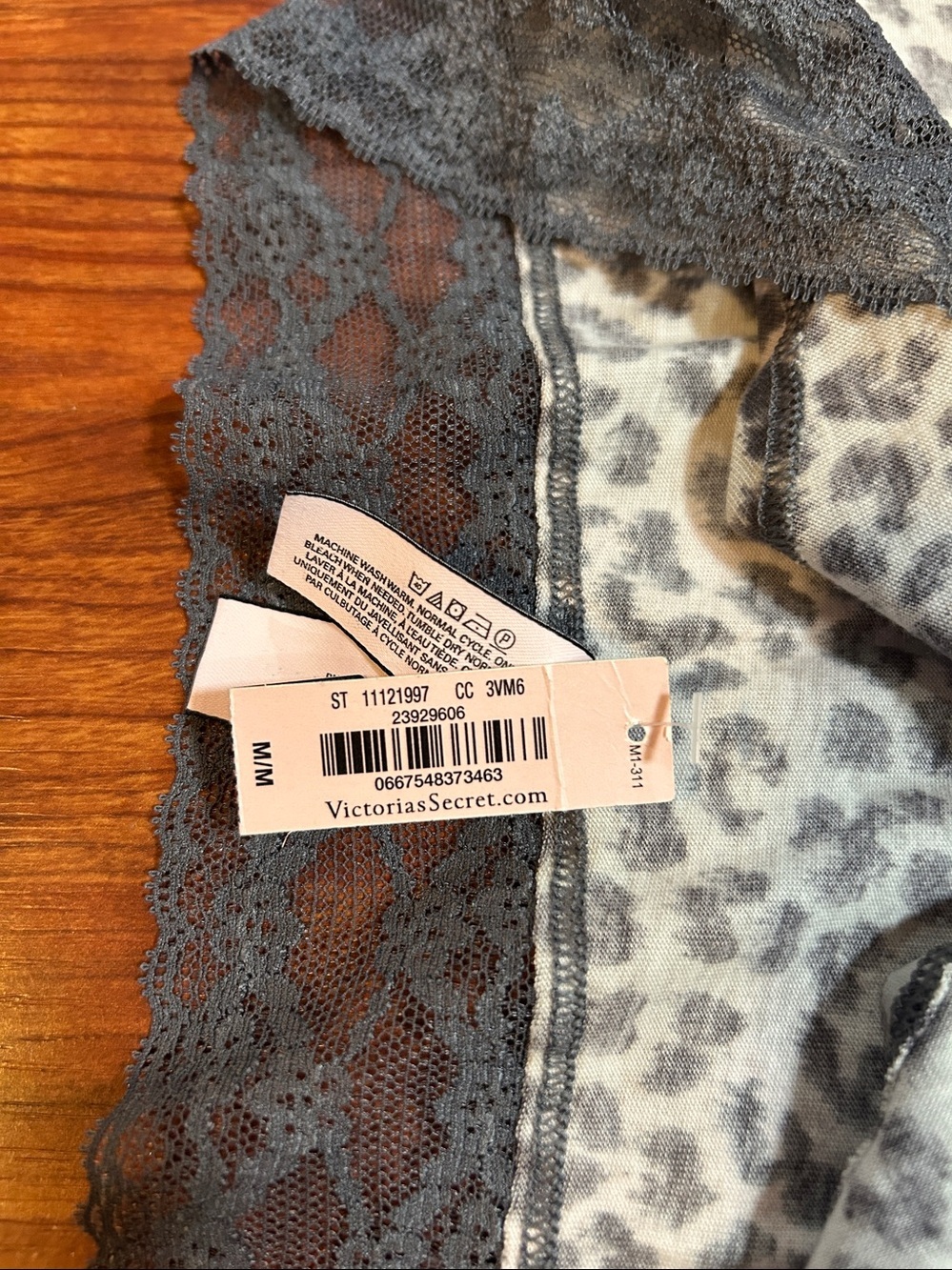 Victoria's Secret Panty Low rise Hiphugger Medium - Picture 4 of 4
